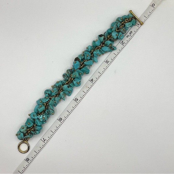 Bold Chunky Turquoise Chip Bracelet with Gold-Tone Beads - Picture 4 of 4